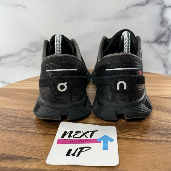 Women’s sz 9.5-On Cloud X 3 Triple Black Running Sneaker-Has Replacement Insoles - Picture 4 of 9